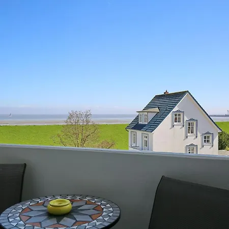 Haus Nautic, 304 *