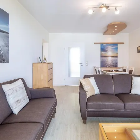 Haus Nautic, 304 *